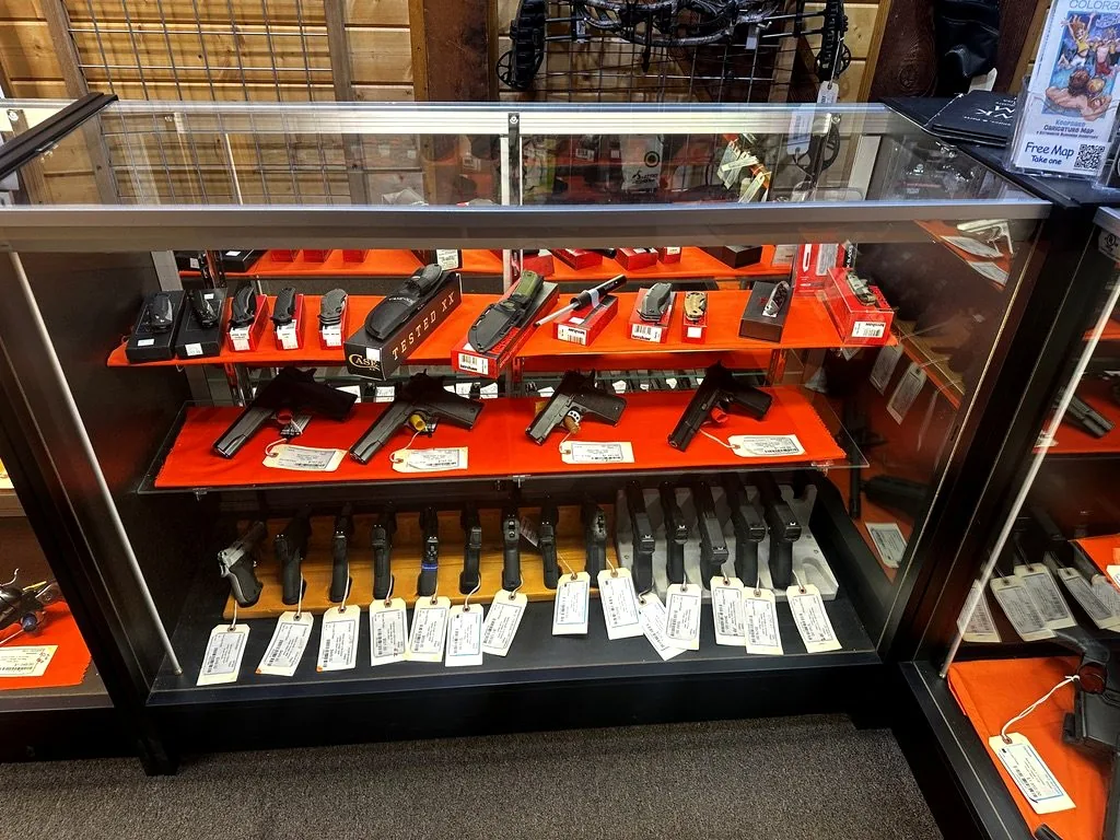 Handgun display case at Pagosa Guns & Archery
